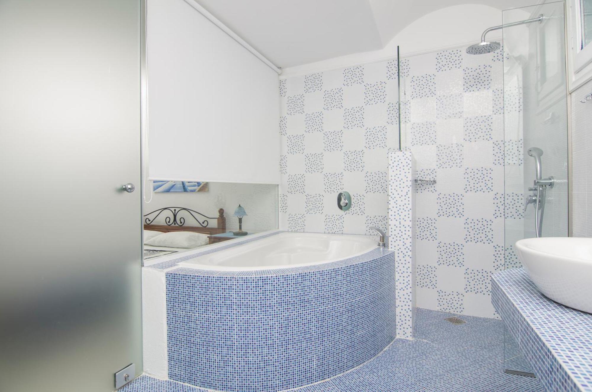 White & Blue Apartment เปริโวลอส ห้อง รูปภาพ