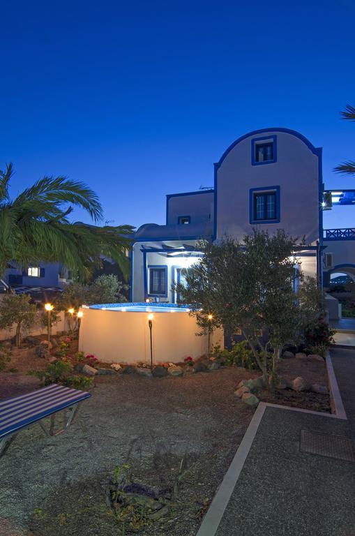 White & Blue Apartment เปริโวลอส ภายนอก รูปภาพ