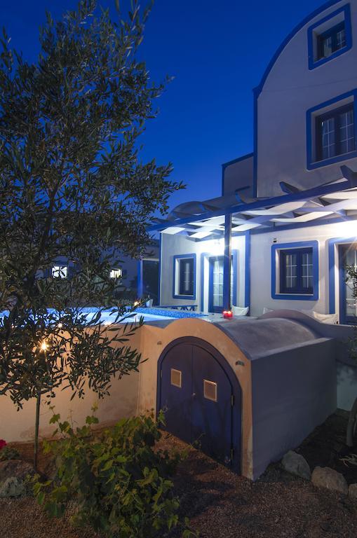 White & Blue Apartment เปริโวลอส ภายนอก รูปภาพ